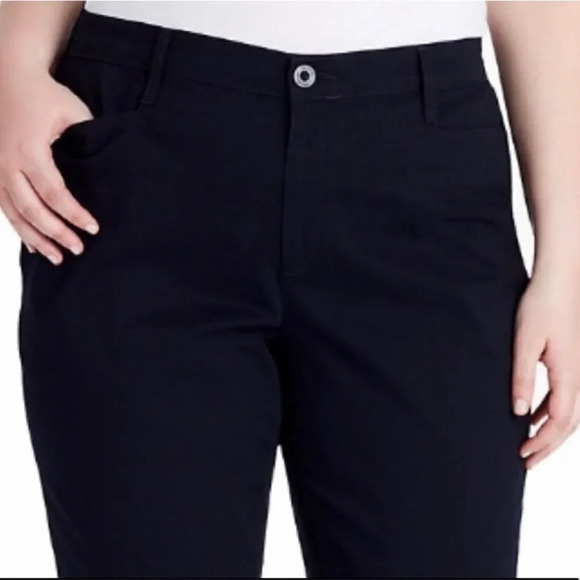 Gloria Vanderbilt Ladies' Amanda Stretch Denim Jean - Picture 4 of 5